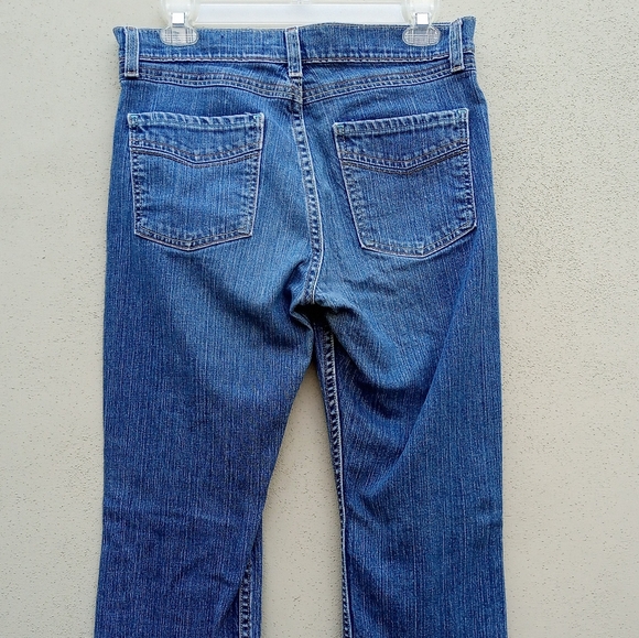 Old Navy Low Waist Stretch Jeans in Size 8 - Picture 3 of 7